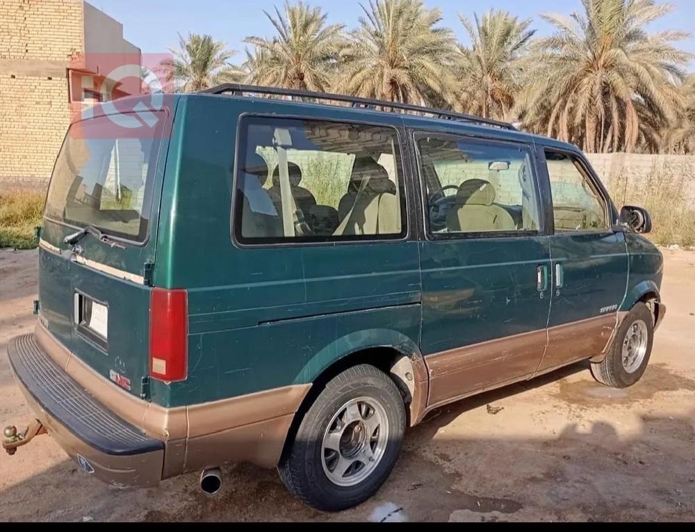 GMC Savana